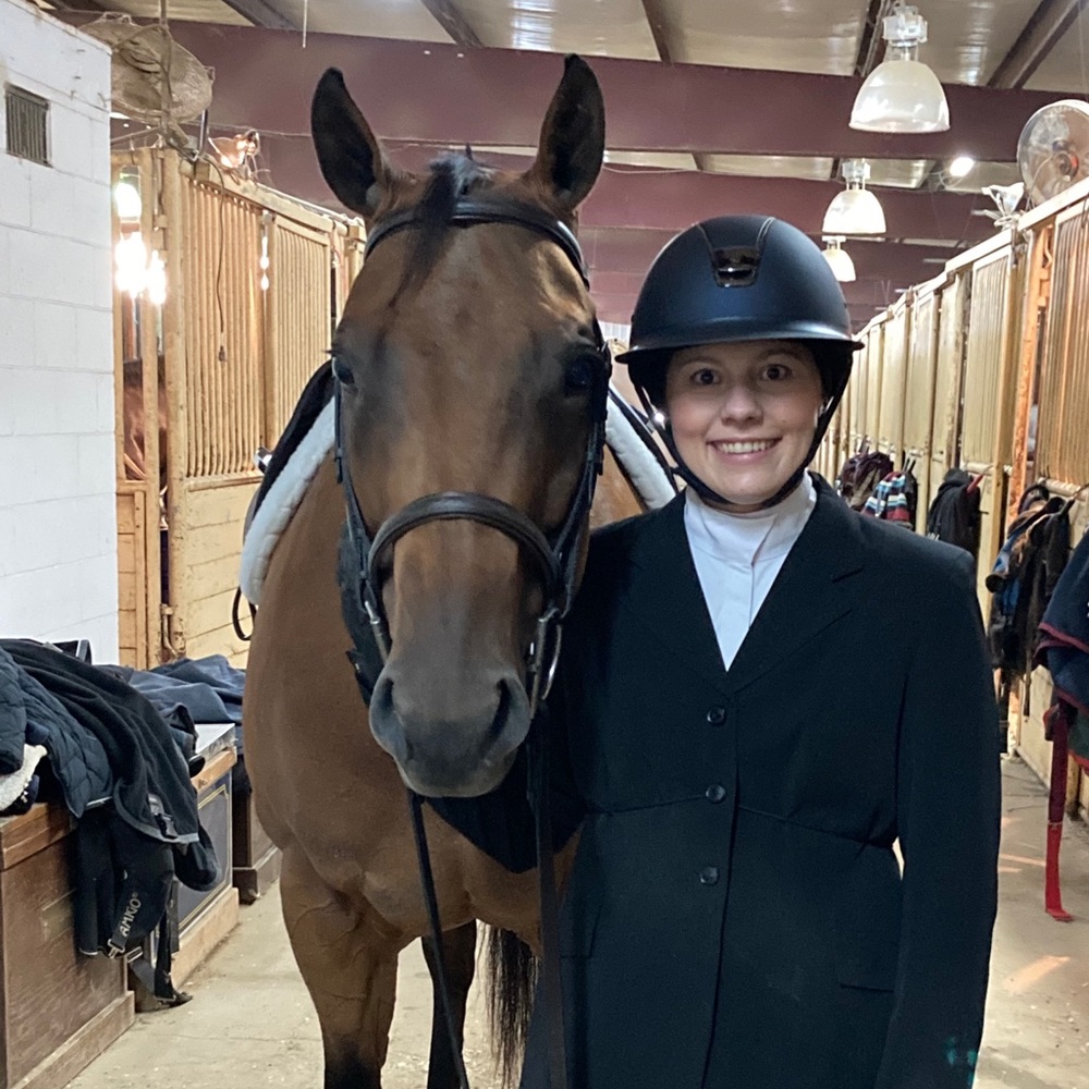 Meet your Posher, Holly